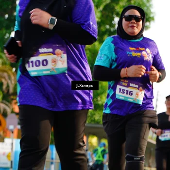 Runner Photo 8254542