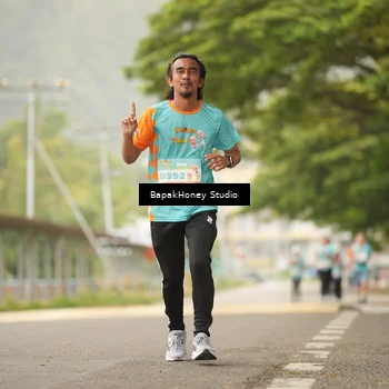 Runner Photo 8254573