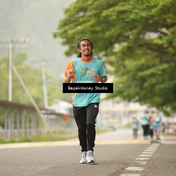 Runner Photo 8254575