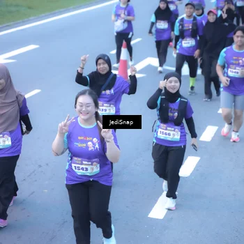 Runner Photo 8254596