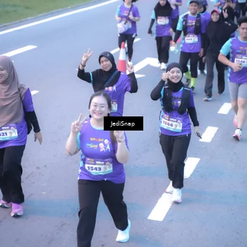 Runner Photo 8254602