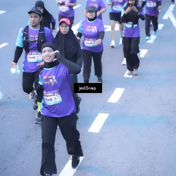 Runner Photo 8254668
