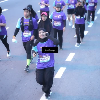 Runner Photo 8254784