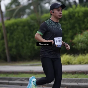 Runner Photo 8254812