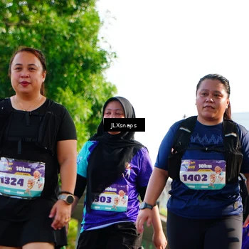 Runner Photo 8254843