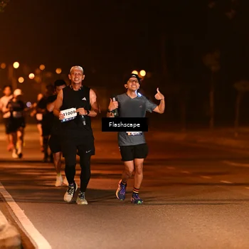 Runner Photo 8254887