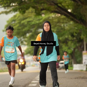 Runner Photo 8254911