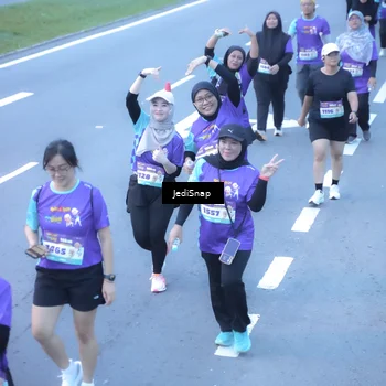 Runner Photo 8254917