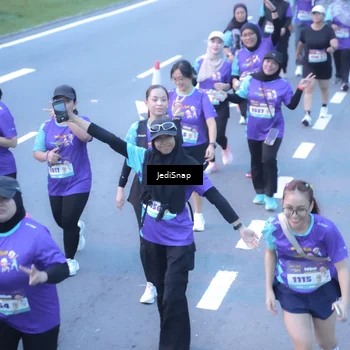 Runner Photo 8254924