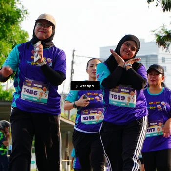 Runner Photo 8254975
