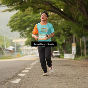 Runner Photo 8255044