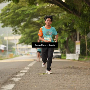 Runner Photo 8255059
