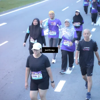 Runner Photo 8255065