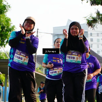 Runner Photo 8255108