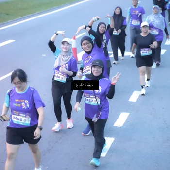 Runner Photo 8255114