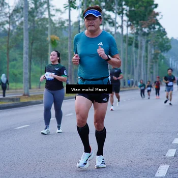 Runner Photo 8255115