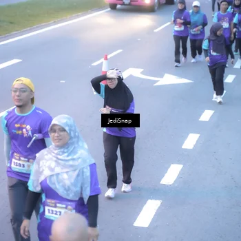 Runner Photo 8255166