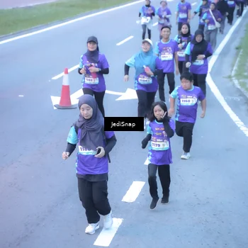 Runner Photo 8255342