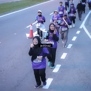 Runner Photo 8255364