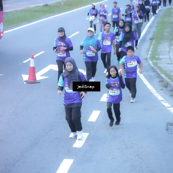 Runner Photo 8255386