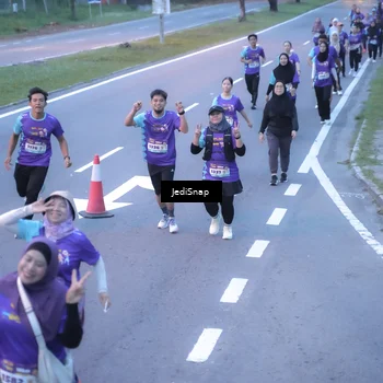 Runner Photo 8255486