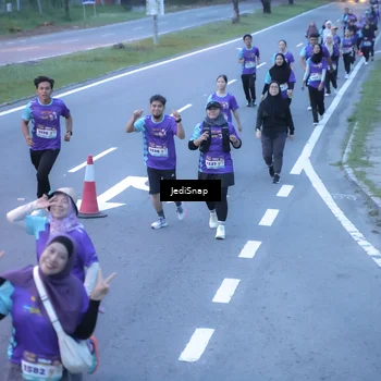 Runner Photo 8255495