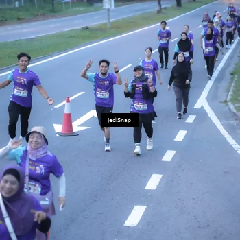 Runner Photo 8255497