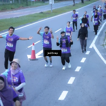 Runner Photo 8255523
