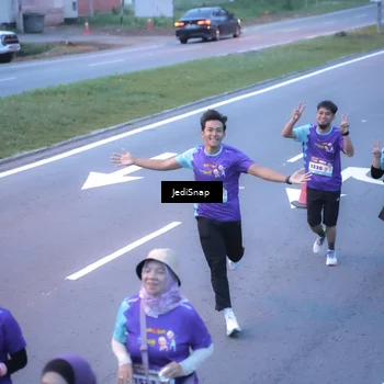 Runner Photo 8255552