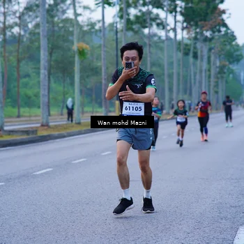 Runner Photo 8255555