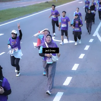 Runner Photo 8255578