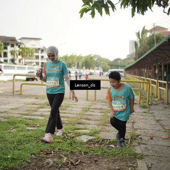 Runner Photo 8255591