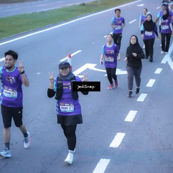 Runner Photo 8255608