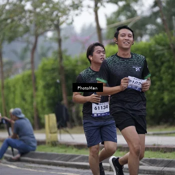 Runner Photo 8255618