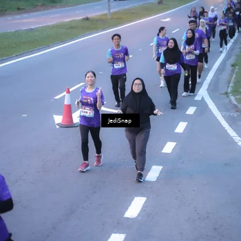 Runner Photo 8255659