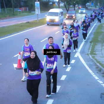 Runner Photo 8255838
