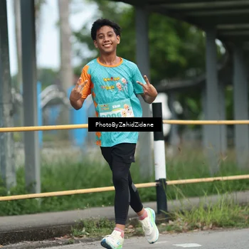 Runner Photo 8255876