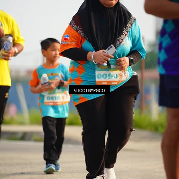 Runner Photo 8256000