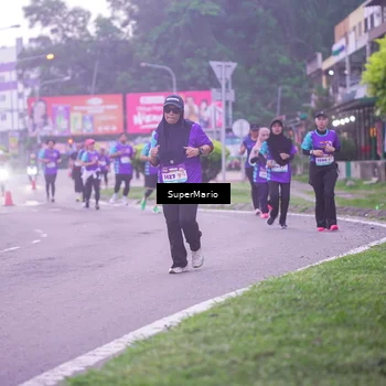 Runner Photo 8256012