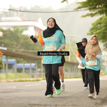 Runner Photo 8256016