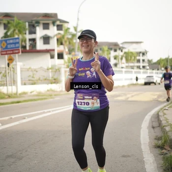 Runner Photo 8256020