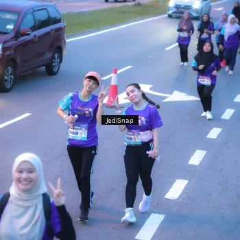 Runner Photo 8256027