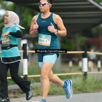 Runner Photo 8256030