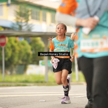 Runner Photo 8256035