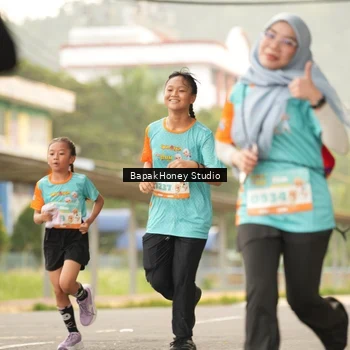 Runner Photo 8256058