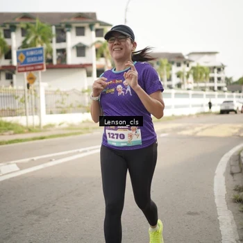 Runner Photo 8256070