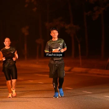 Runner Photo 8256078