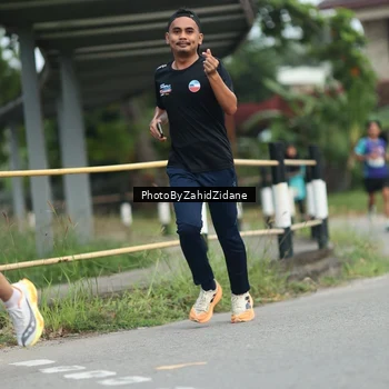 Runner Photo 8256092