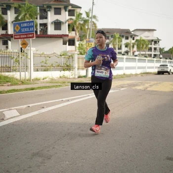 Runner Photo 8256102