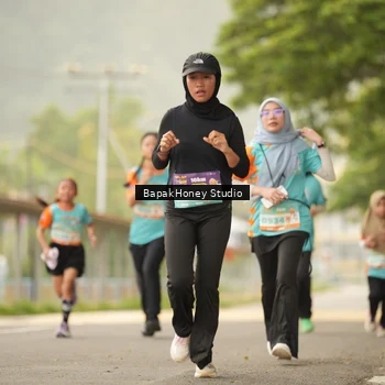 Runner Photo 8256117